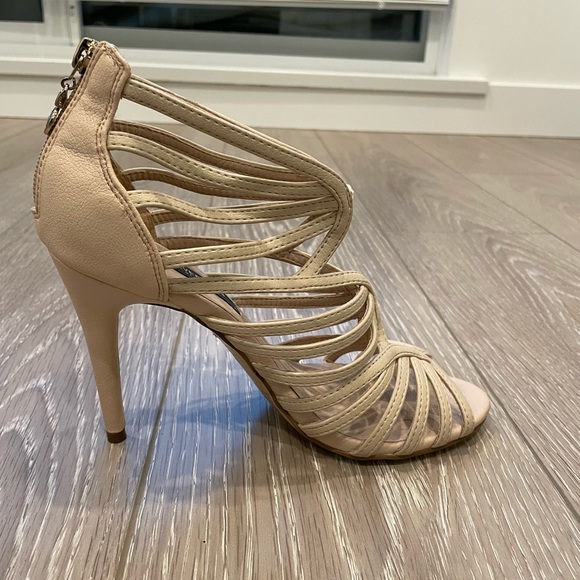 Size 39 (8.5) Evernew heeled sandals - Picture 5 of 8